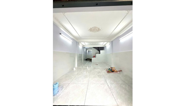 Bán nhà Hiệp Bình Phước - 3 Tầng BTCT - Hoàn công - Đường oto.
